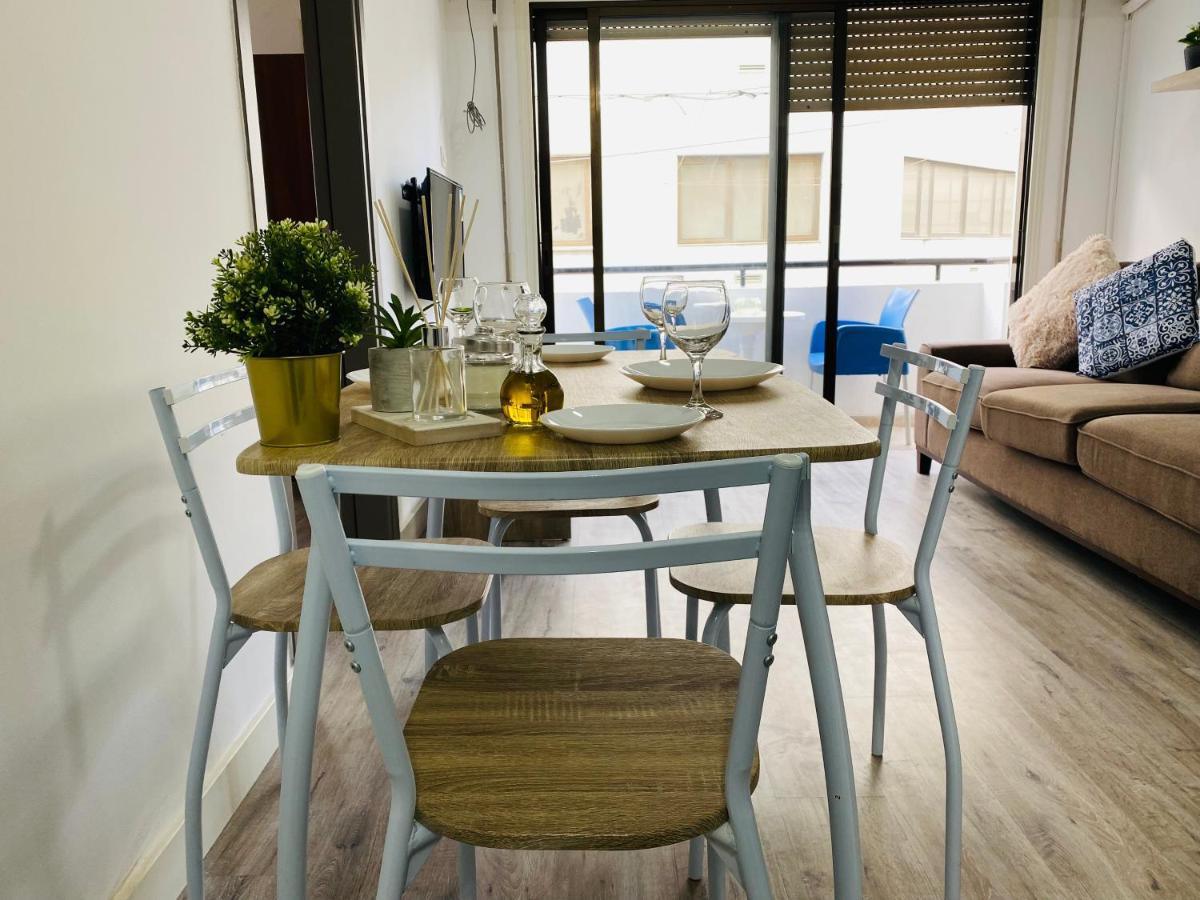 Eleni'S 1-Br Apt In Larnaca Center 외부 사진